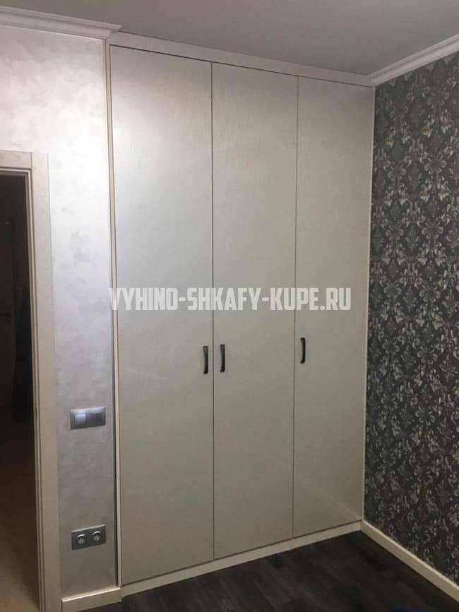 Распашные шкафы Выхино